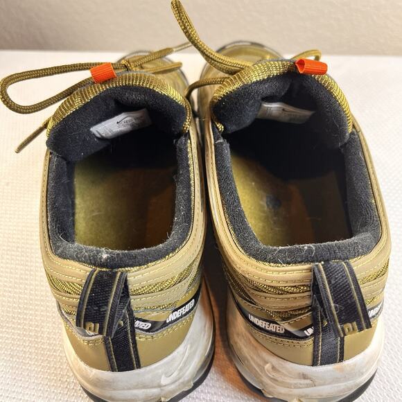 Size 11, Nike Undefeated x Air Max‎ 97 Militia Green main image 15